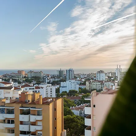 Panoramic Apartment *